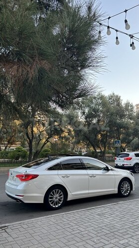 Hyundai Sonata-7