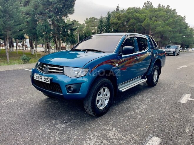 Mitsubishi L200 2012, 220,000 km - 2.5 l - Xırdalan