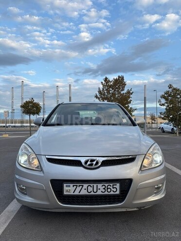 Hyundai i30-6