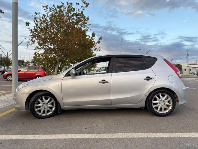 Hyundai i30-9