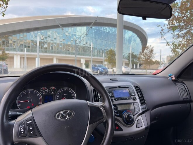 Hyundai i30-11