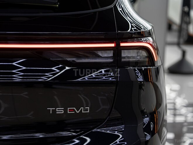Forthing T5 EVO-8