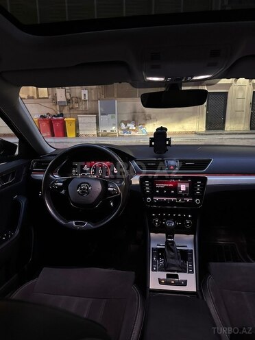 Skoda Superb 2022, 116,000 km - 2.0 л - Bakı