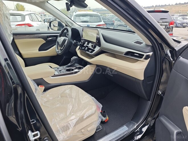 Toyota Highlander-10