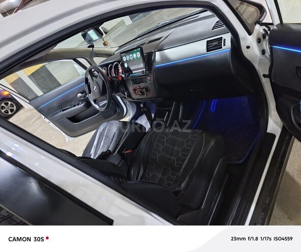 Nissan Tiida 2011, 118,000 km - 1.5 l - Bakı
