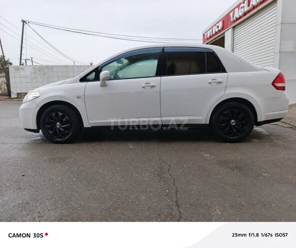 Nissan Tiida 2011, 118,000 km - 1.5 l - Bakı