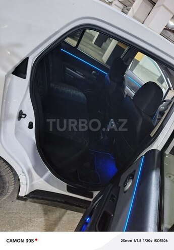 Nissan Tiida 2011, 118,000 km - 1.5 l - Bakı