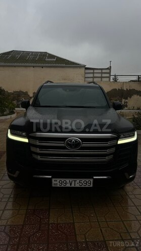 Toyota Land Cruiser-13