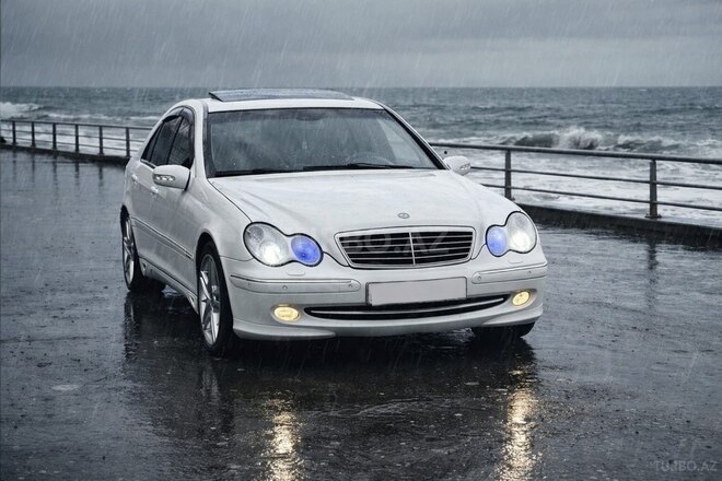 Mercedes C 240 2001, 312,000 km - 2.6 л - Bakı
