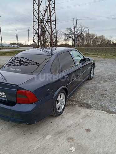 Opel Vectra 1999, 432,500 km - 1.6 l - Ağdaş