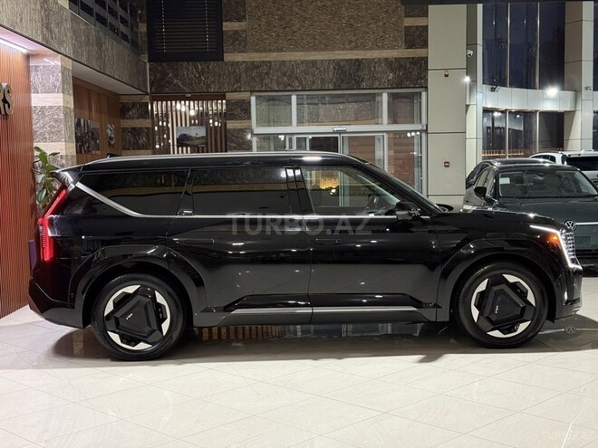 Kia EV9-7