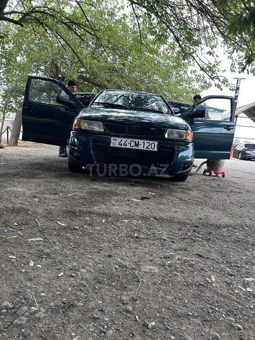 Volkswagen Polo 1996, 269,776 km - 1.4 l - Sumqayıt