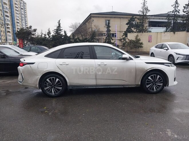 Changan Qiyuan A05 2025, 41,234 km - 1.5 л - Bakı