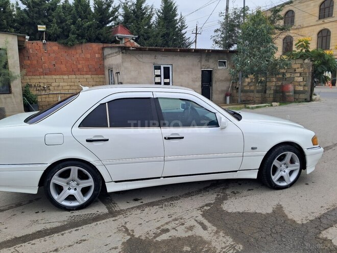 Mercedes C 220 1995, 525,000 km - 2.0 л - Bakı