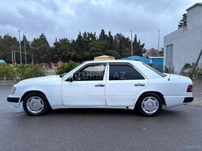 Mercedes  1989, 356,900 km - 2.3 л - Bakı