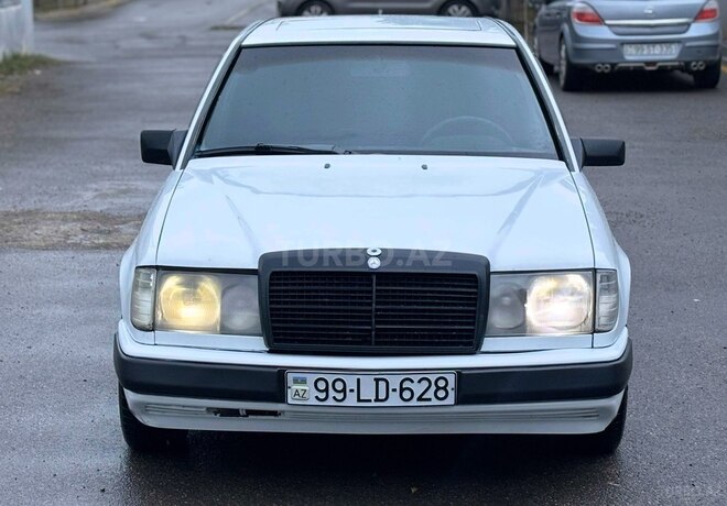 Mercedes  1989, 356,900 km - 2.3 л - Bakı