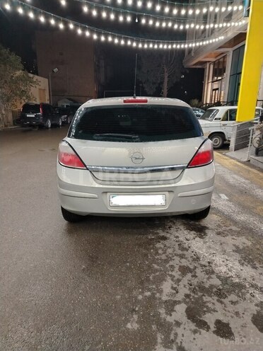 Opel Astra 2005, 244,000 km - 1.4 l - Bakı