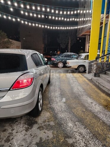 Opel Astra 2005, 244,000 km - 1.4 l - Bakı