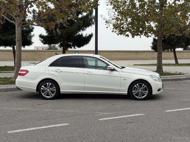Mercedes E 250 2012, 237,599 km - 1.8 l - Bakı