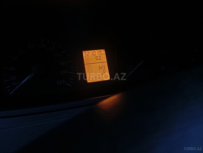 Mercedes Vito 2007, 321,000 km - 2.1 л - Bakı