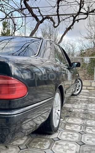 Mercedes E 200 1997, 500,000 km - 2.0 l - Kürdəmir