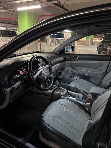 Volkswagen Passat 2001, 293,195 km - 1.8 l - Bakı