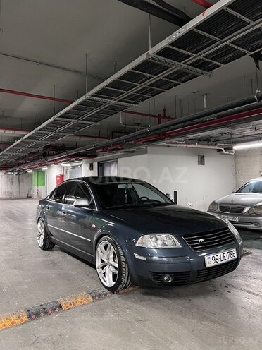 Volkswagen Passat 2001, 293,195 km - 1.8 l - Bakı
