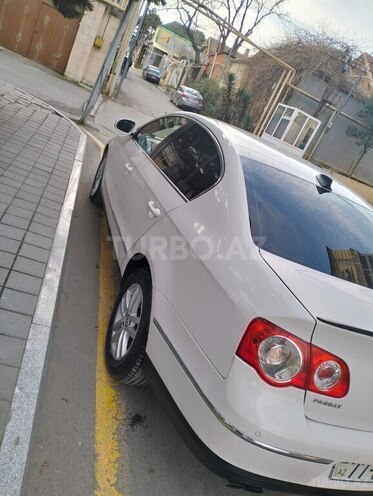Volkswagen Passat 2008, 242,000 km - 1.8 л - Bakı