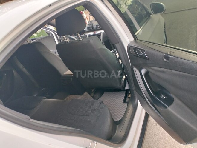 Volkswagen Passat 2008, 242,000 km - 1.8 л - Bakı