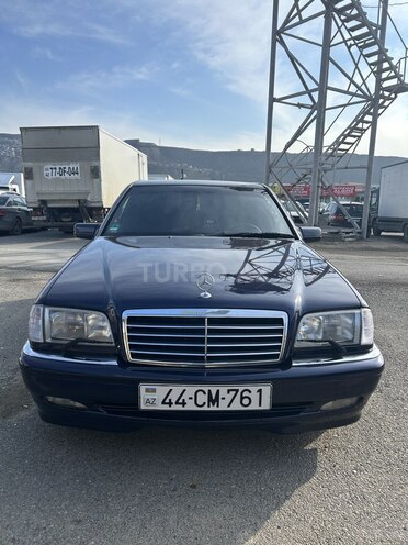 Mercedes C 240 2000, 258,000 km - 2.4 l - Bakı