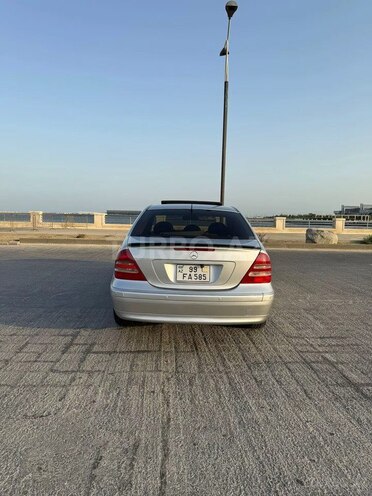 Mercedes C 240 2001, 350,000 km - 2.6 л - Bakı