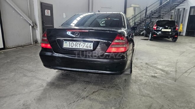 Mercedes E 220 2005, 700,000 km - 2.2 l - Sumqayıt