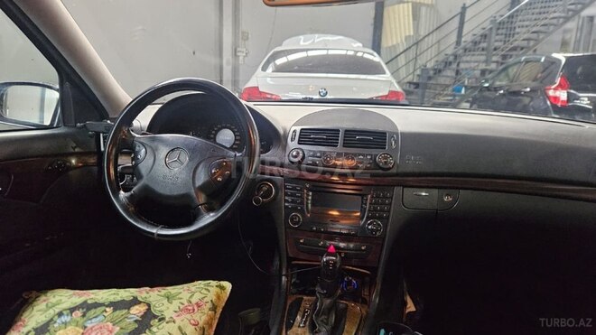 Mercedes E 220 2005, 700,000 km - 2.2 l - Sumqayıt