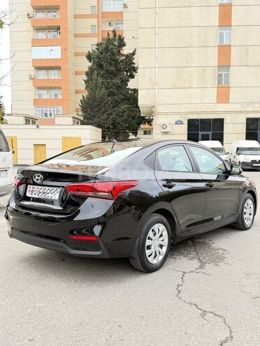 Hyundai Accent 2020, 19,200 km - 1.6 l - Bakı