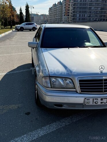 Mercedes C 240 1998, 380,233 km - 2.4 л - Sumqayıt