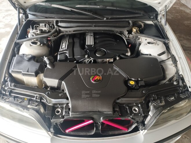 BMW 318 2002, 434,630 km - 2.0 l - Zaqatala
