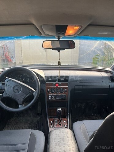 Mercedes C 180 1996, 335,000 km - 1.8 l - Bakı