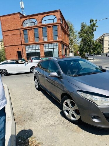 Renault Megane 2009, 299,950 km - 1.5 l - Naftalan