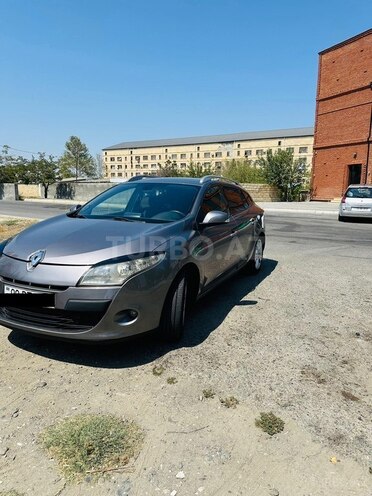 Renault Megane 2009, 299,950 km - 1.5 l - Naftalan