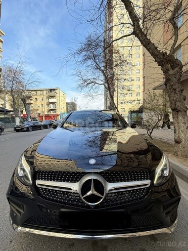 Mercedes GLC 250 4MATIC Coupe 2018, 120,000 km - 2.0 л - Bakı