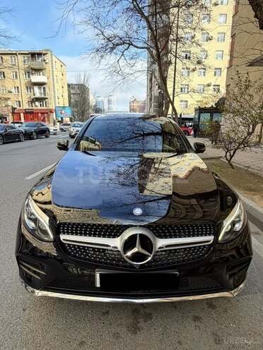 Mercedes GLC 250 4MATIC Coupe 2018, 120,000 km - 2.0 л - Bakı