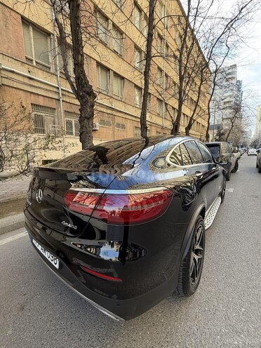 Mercedes GLC 250 4MATIC Coupe 2018, 120,000 km - 2.0 л - Bakı