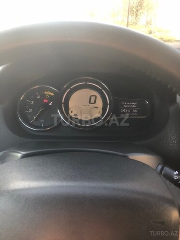 Renault Megane 2009, 299,950 km - 1.5 l - Naftalan