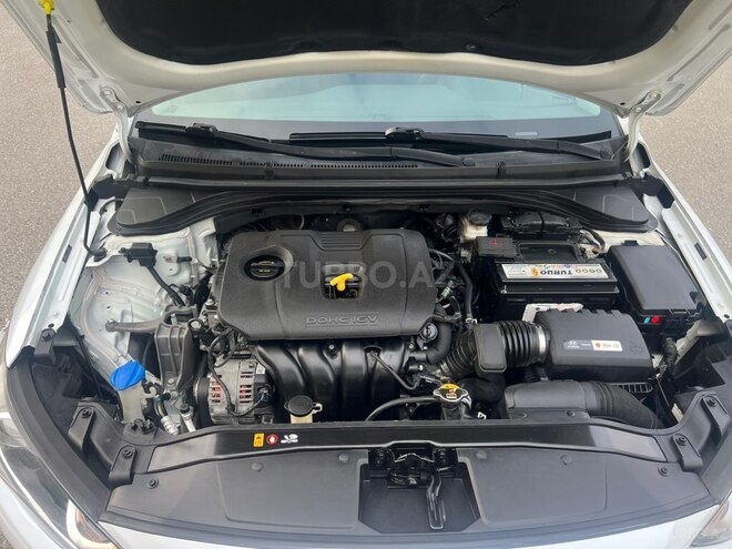 Hyundai Elantra 2017, 137,900 km - 2.0 l - Bakı
