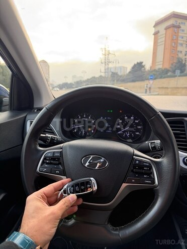 Hyundai Accent 2022, 106,217 km - 1.6 l - Bakı