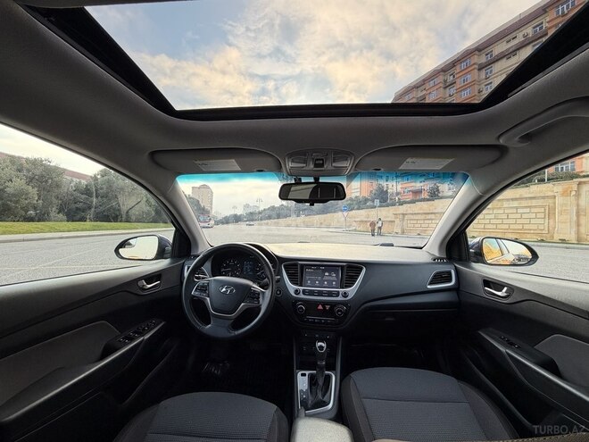 Hyundai Accent 2022, 106,217 km - 1.6 l - Bakı
