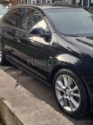 Volkswagen Jetta 2009, 252,667 km - 2.0 l - Bakı