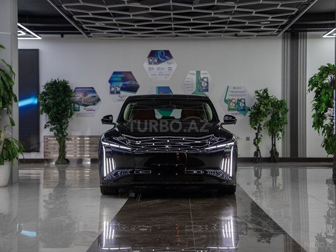 Forthing S7 REEV-8
