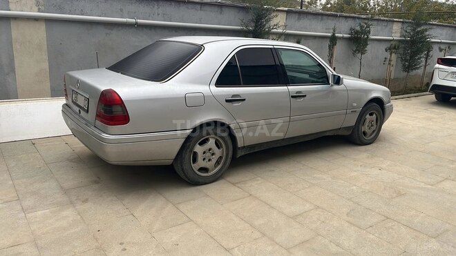 Mercedes C 180 1996, 335,000 km - 1.8 l - Bakı