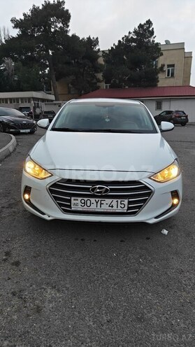 Hyundai Avante 2018, 178,182 km - 1.6 l - Bakı